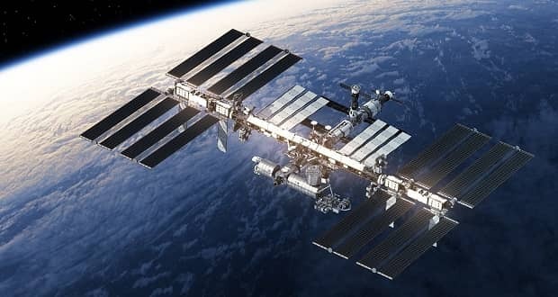 آهنربا در فضا